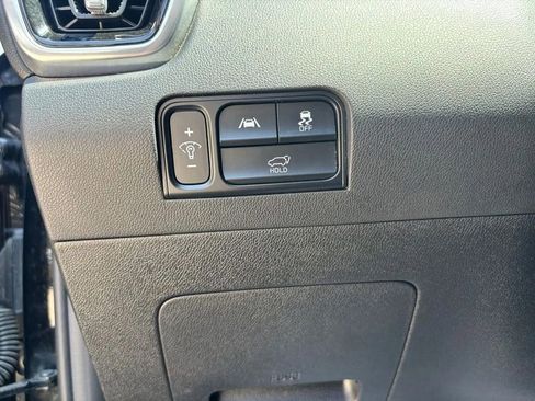 Used 2023 Kia Sorento SX AWD/4WD image 12