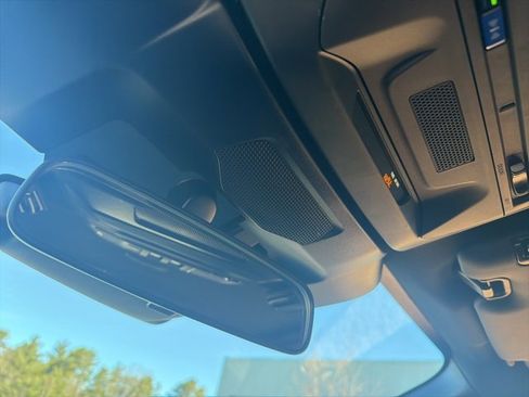 Used 2025 Subaru Crosstrek 2.5i Sport image 32