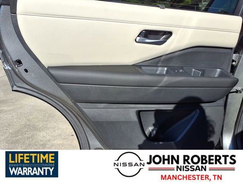 New 2026 Nissan Pathfinder SL w/ SL Premium Package image 11