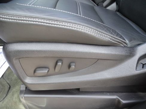 Used 2015 GMC Yukon XL 4x4 Denali image 17