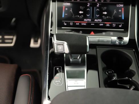 Certified 2026 Audi RS Q8 performance AWD/4WD image 21
