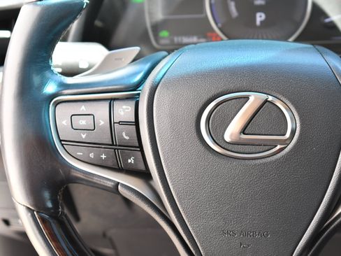 Used 2019 Lexus ES 300h w/ Premium Package FWD image 24