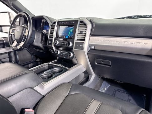 Used 2019 Ford F250 Platinum w/ Platinum Ultimate Package image 38