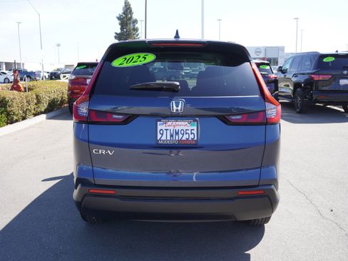 Used 2025 Honda CR-V EX image 9