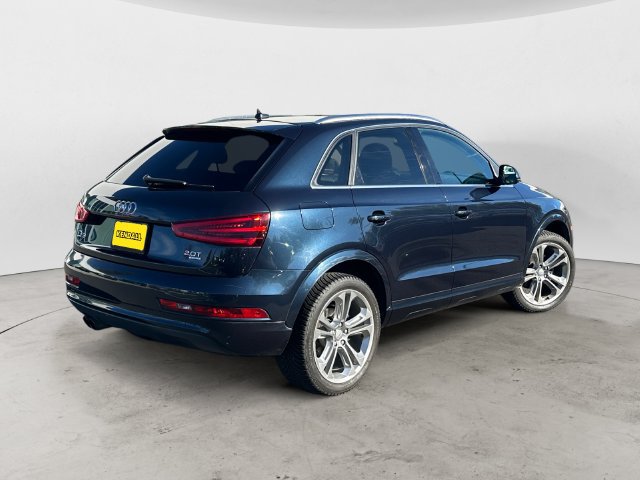Used 2015 Audi Q3 2.0T Prestige w/ Prestige Package AWD/4WD image 5