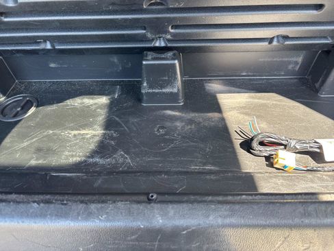 Used 2017 Chevrolet Tahoe Premier RWD image 37