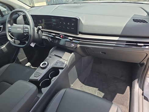 New 2026 Kia Sportage EX AWD/4WD image 12