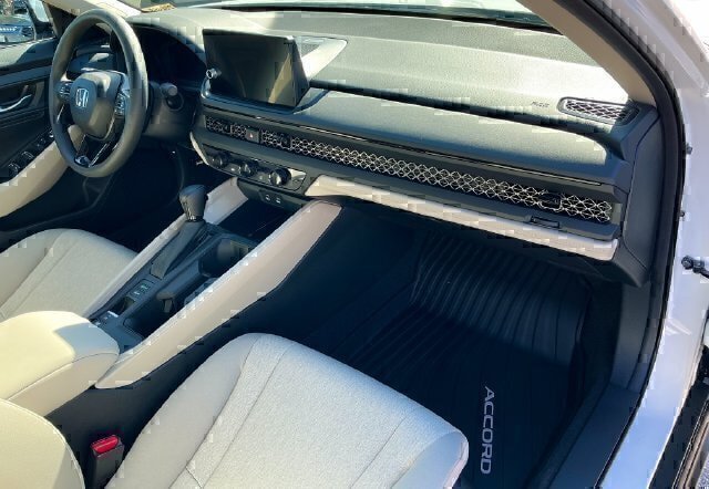 New 2026 Honda Accord LX image 13