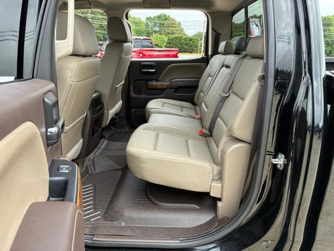 Used 2017 GMC Sierra 1500 SLT AWD/4WD image 30