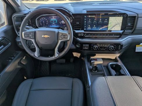 New 2026 Chevrolet Silverado 1500 LTZ w/ Z71 Off-Road Package image 18