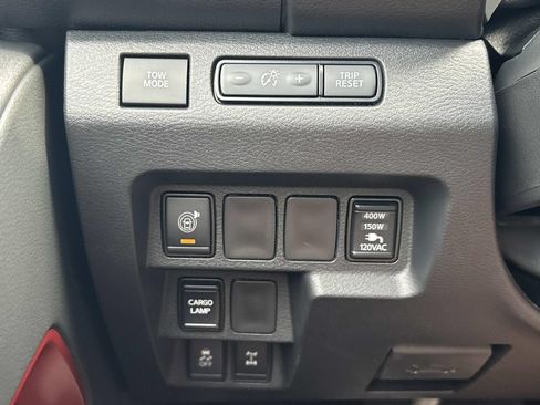 New 2026 Nissan Frontier PRO-4X w/ Pro Premium Package AWD/4WD image 31