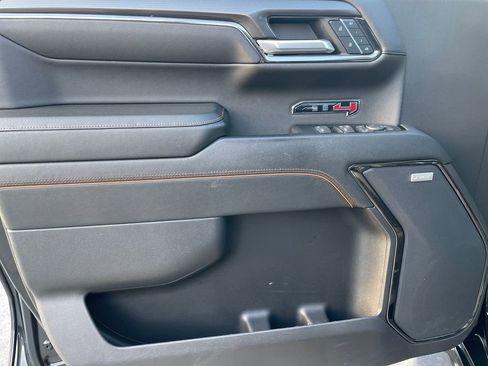 Used 2024 GMC Sierra 1500 AT4 w/ Technology Package image 12