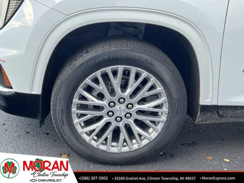 Certified 2024 GMC Acadia Denali w/ LPO, Floor Liner Package image 9