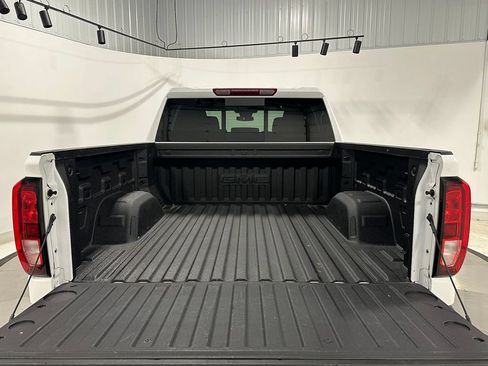 Used 2026 GMC Sierra 1500 Elevation w/ Preferred Package AWD/4WD image 5
