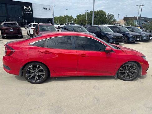 Used 2020 Honda Civic Sport image 4