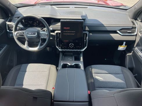 New 2026 GMC Acadia Elevation image 13