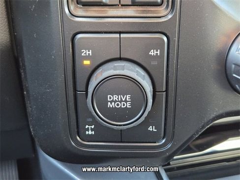 New 2026 Ford F250 Lariat w/ Chrome Package image 19