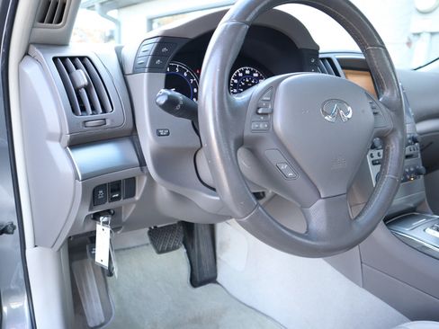 Used 2012 INFINITI G25 Journey image 33