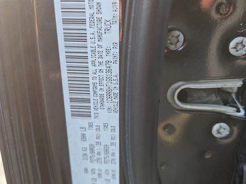 Used 2016 RAM 1500 Sport image 29