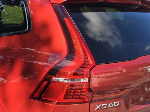 Used 2023 Volvo XC60 B5 Plus w/ Protection Package Premier FWD image 8