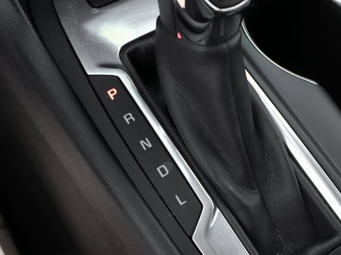 Used 2024 Chevrolet Equinox LS image 31