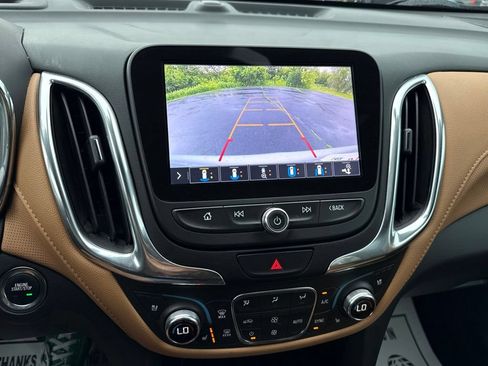 Used 2020 Chevrolet Equinox Premier FWD image 32
