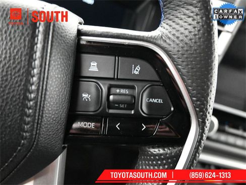 Used 2023 Toyota Sequoia Platinum image 20