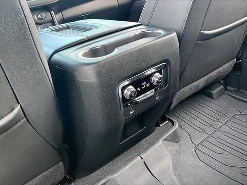 Used 2023 GMC Yukon XL AT4 w/ AT4 Premium Package image 24