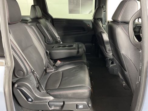 Used 2023 Honda Odyssey Sport image 10