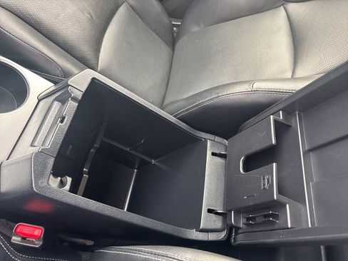 Used 2024 Toyota 4Runner Limited image 25