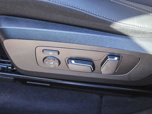 Used 2025 BMW X3 M50 image 21