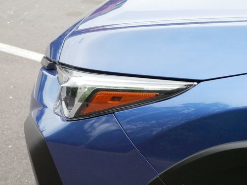 Used 2025 Subaru Crosstrek 2.5i Premium AWD/4WD image 16