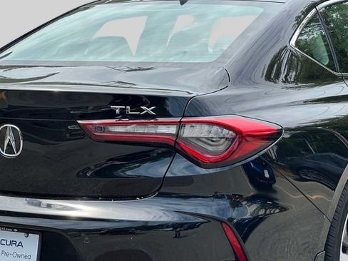 Used 2025 Acura TLX w/ Technology Package FWD image 11