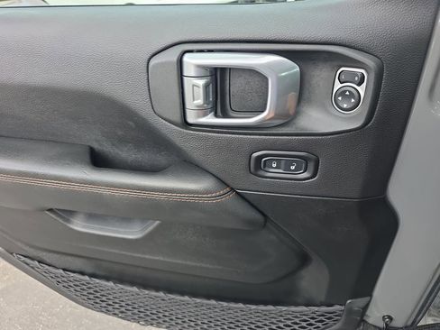 Used 2022 Jeep Gladiator Mojave w/ LED Lighting Group image 24