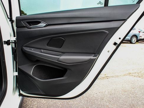 Used 2024 Volkswagen GTI SE image 12