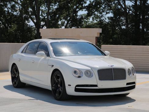 Used 2015 Bentley Flying Spur V8 AWD/4WD image 10