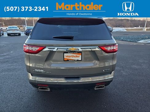 Used 2018 Chevrolet Traverse Premier image 4