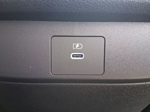 New 2026 Nissan Sentra SL w/ Floor Mat Package FWD image 32