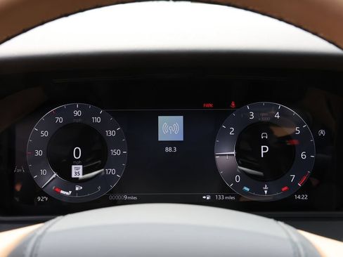 New 2026 Land Rover Range Rover Velar Autobiography AWD/4WD image 12