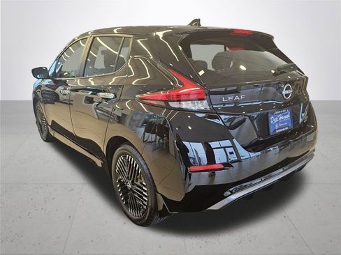 Used 2024 Nissan Leaf SV Plus image 10