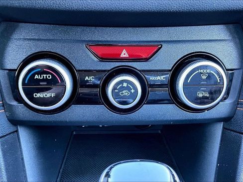 Used 2023 Subaru Crosstrek 2.0i Premium image 31