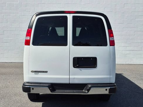 Used 2025 Chevrolet Express 3500 LT w/ LT Preferred Equipment Group RWD image 15