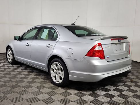 Used 2010 Ford Fusion SE FWD image 5