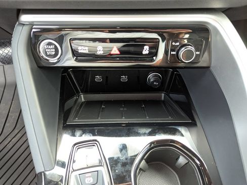 Used 2025 Audi Q5 Premium Plus AWD/4WD image 25