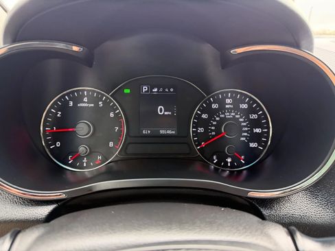 Used 2018 Kia Forte S image 19