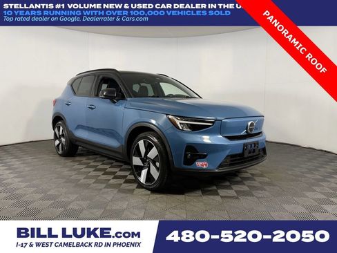 Used 2023 Volvo XC40 Recharge Plus image 1