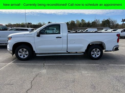 Used 2025 Chevrolet Silverado 1500 W/T image 6