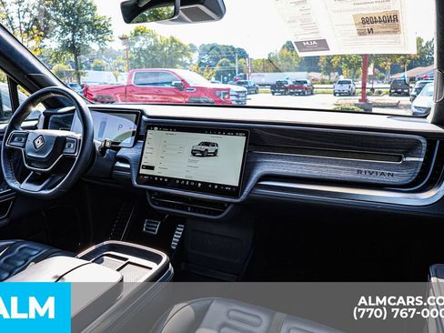 Used 2024 Rivian R1S Adventure image 33