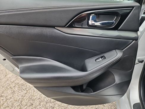 Used 2021 Nissan Maxima 3.5 SV w/ Floor Mat Group image 35