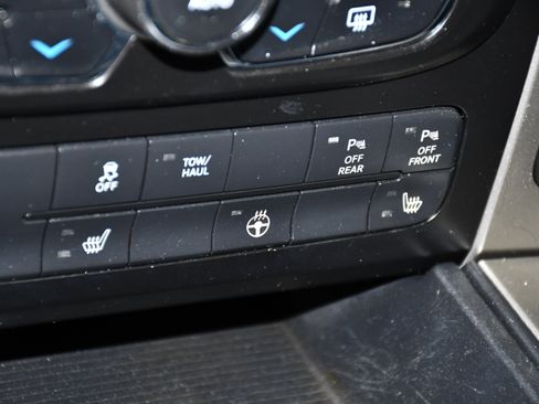 Used 2017 RAM 1500 Big Horn AWD/4WD image 32
